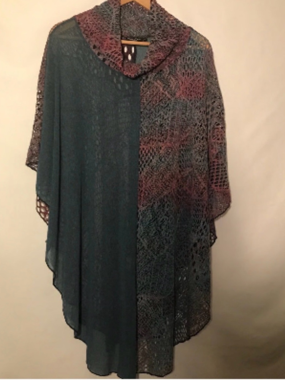 Dor Dor Couture Teal Purple Crochet Poncho Cowl Neck Boho Open Knit OSFM - Picture 2 of 12